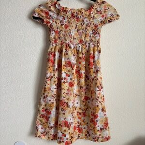 Yellow Carters girl floral dress size 6/6x